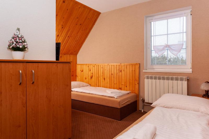Two-Bedroom Suite image 4