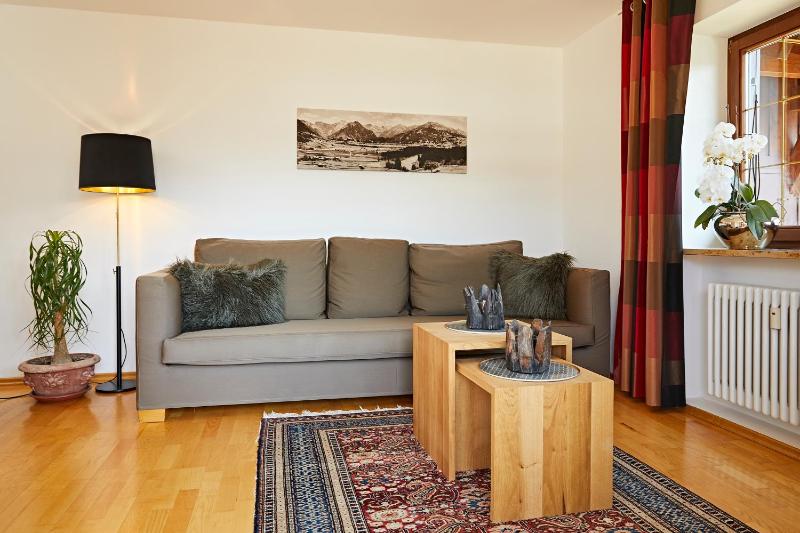 One-Bedroom Apartment image 1