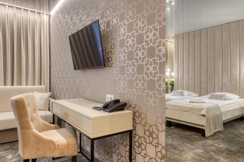 Single Room image 2
