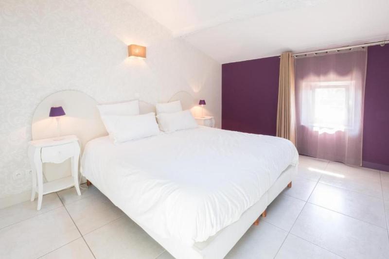 Superior Double Room image 1