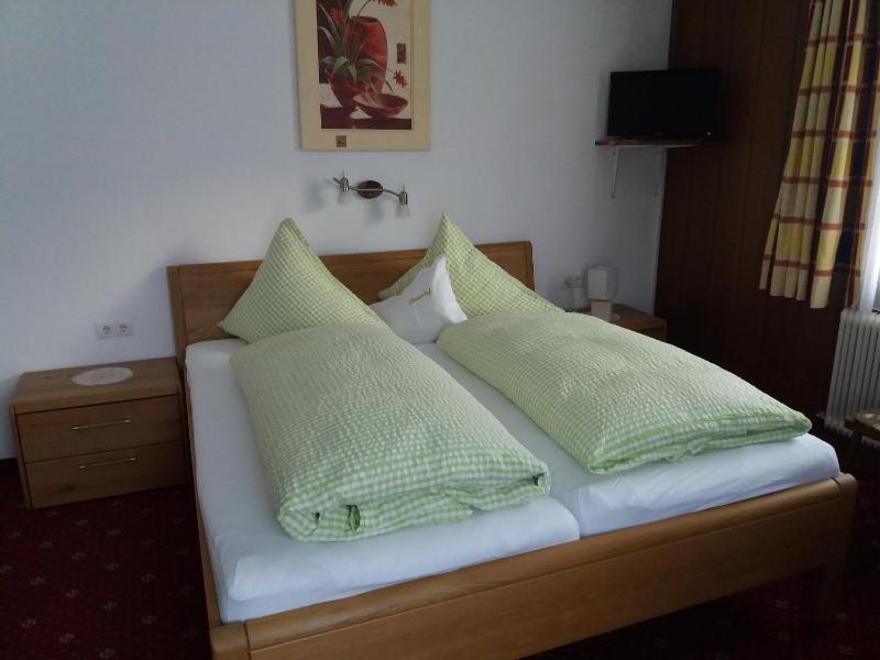 Double Room image 2