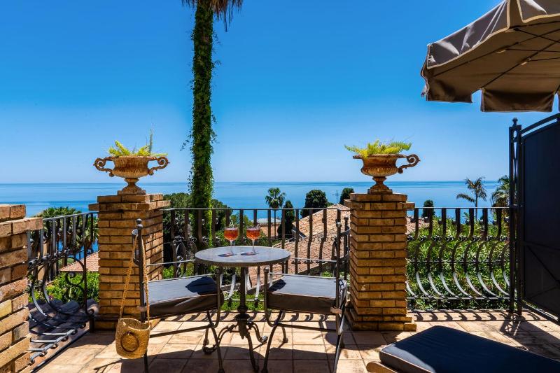 Hotel Villa Carlotta - image 7