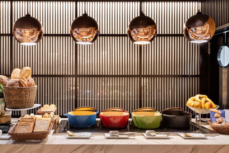 The Level Junior Suite image 4