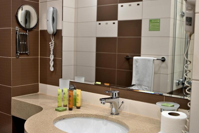 Superior Apartment image 3