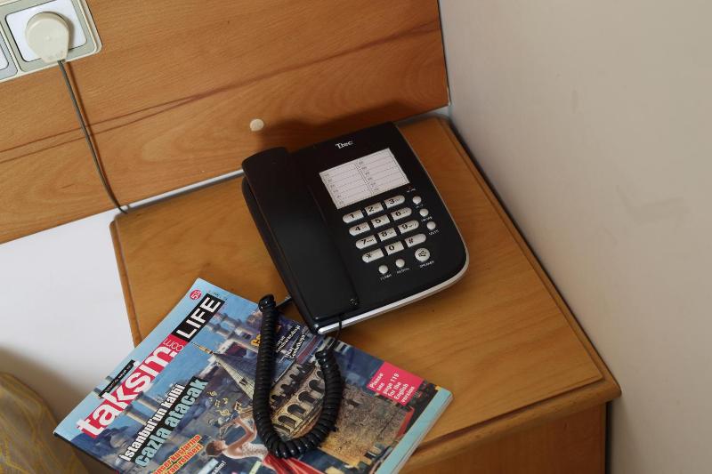 Studio Apartment image 2