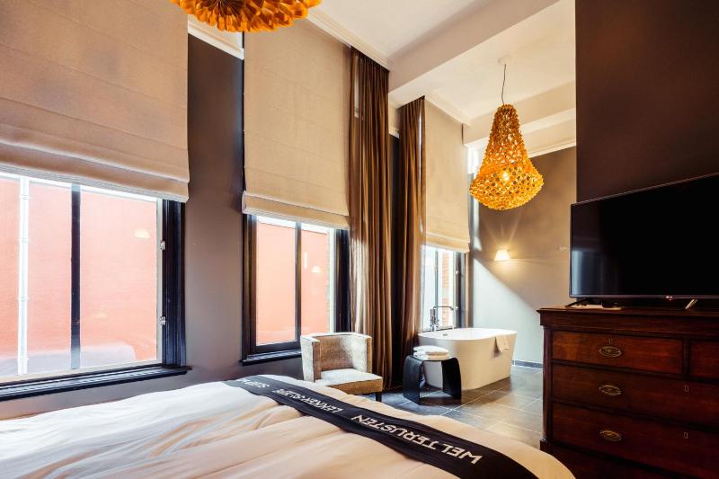 Superior Double Room image 3