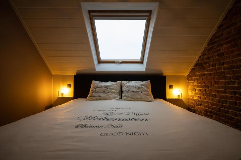 Standard Double Room image 1