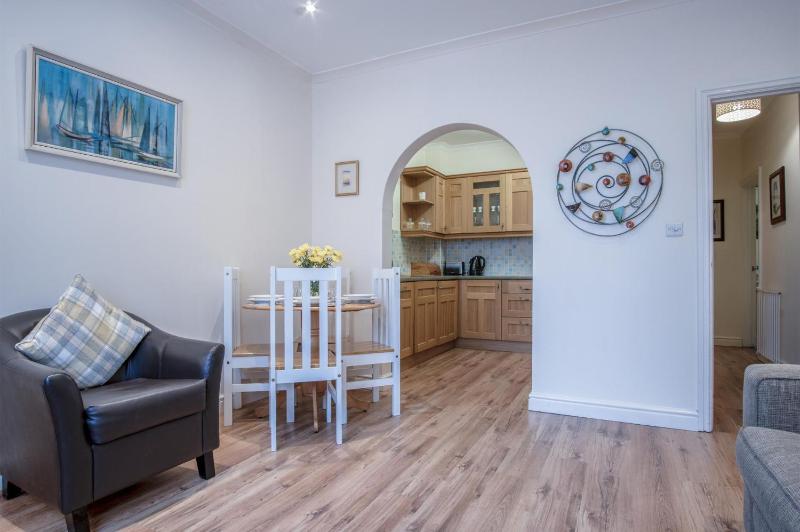 Arcadia - 1 Bedroom Apartment - Tenby - image 19