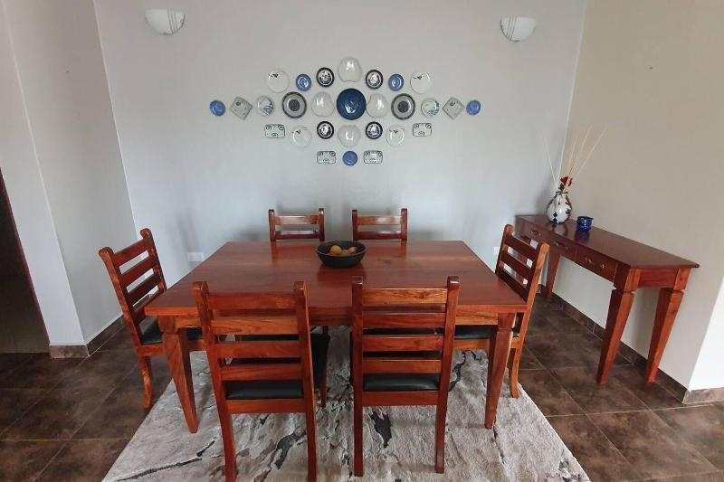 Charming 2-Bed Apartment in Kigo - image 7