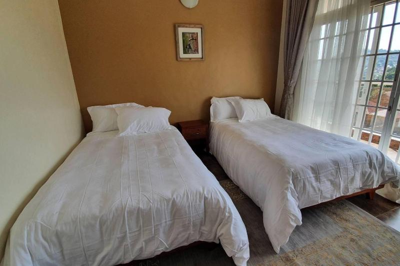 Charming 2-Bed Apartment in Kigo - image 13