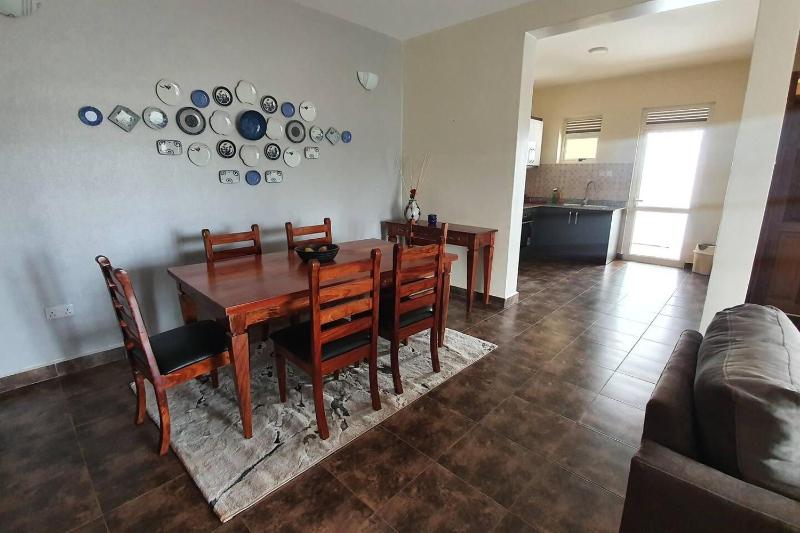 Charming 2-Bed Apartment in Kigo - image 10