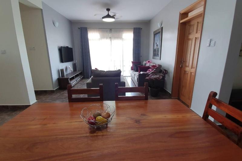 Charming 2-Bed Apartment in Kigo - image 12