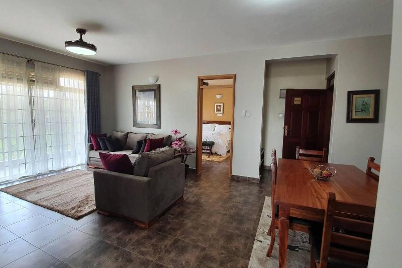Charming 2-Bed Apartment in Kigo - image 2