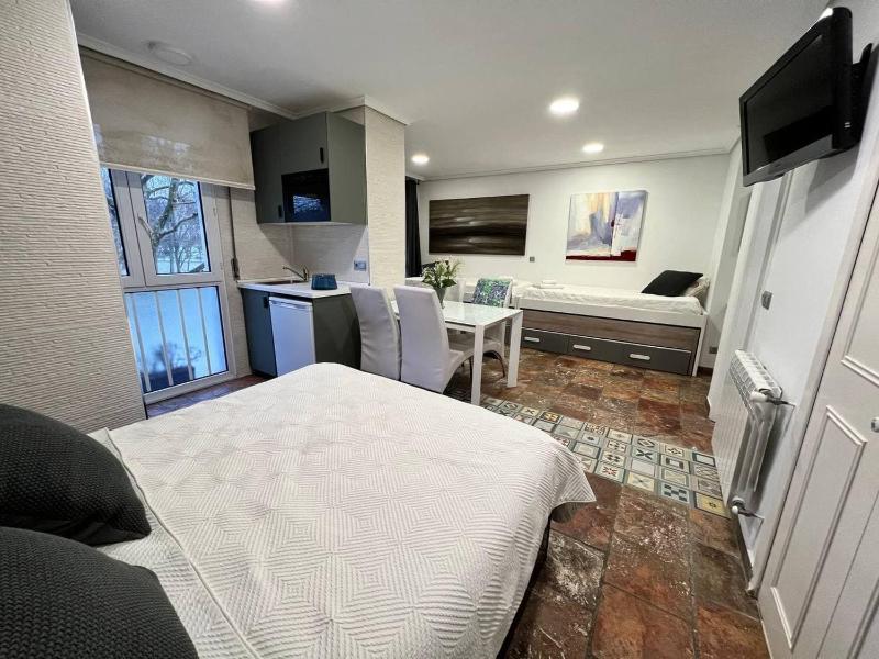 Apartamentos Las Brisas - image 3