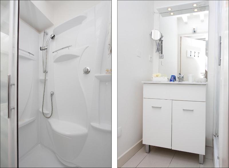Bleu Mer Duplex & Suites - image 7