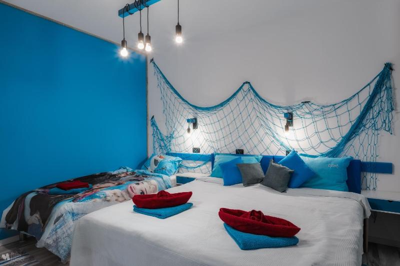 Double Room image 2