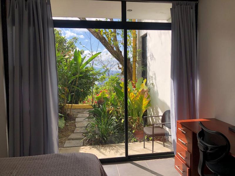 Double Room image 1