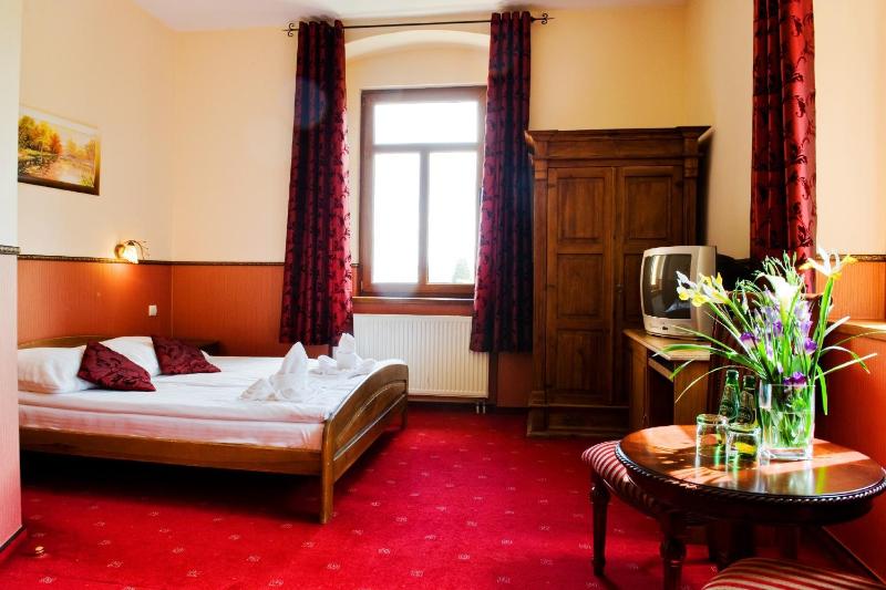 Premium Lux Room image 3