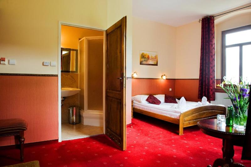 Premium Lux Room image 2