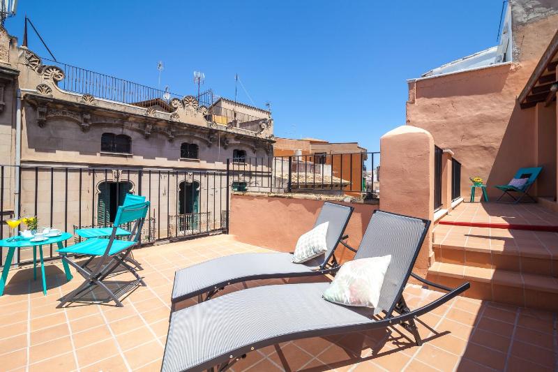 Superior Apartment image 3