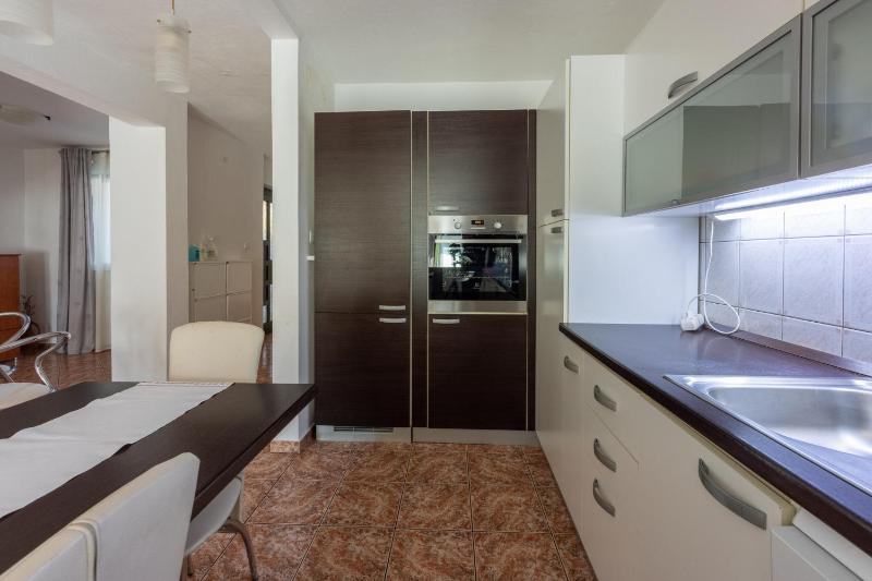 House Sunshine - image 42
