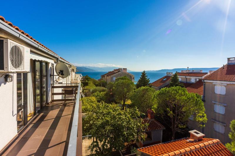House Sunshine - image 9