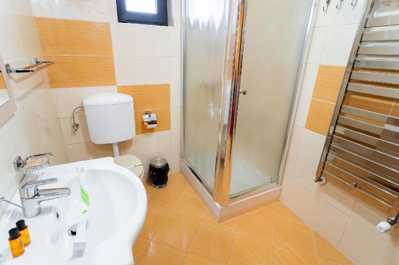 Suite image 2