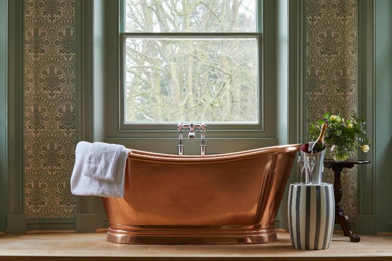 Sutton Suite image 1