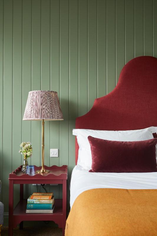 Classic Room image 1