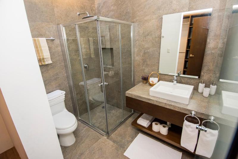 Tannah Luxury Rentals - image 9