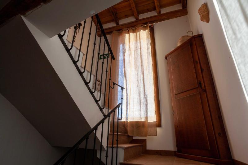 Studio Apartment image 1