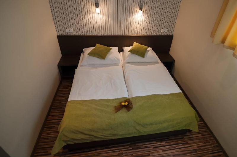 Classic Double Room EXTRA image 2
