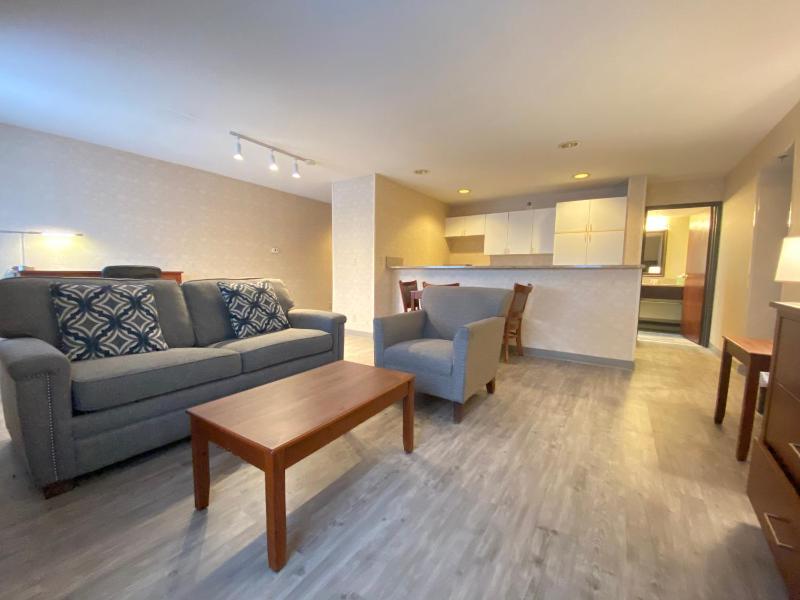 Two-Bedroom Suite - Non-Smoking image 4