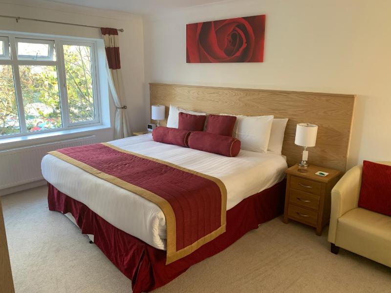 Double Room with Garden View image 1