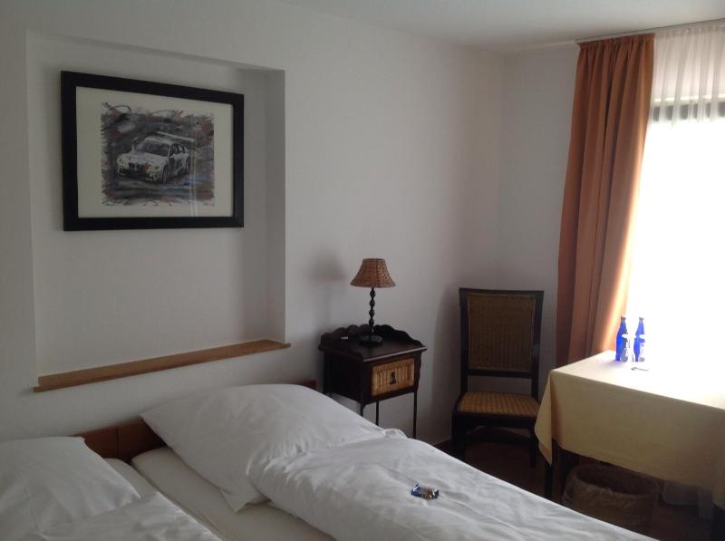 Double Room image 1