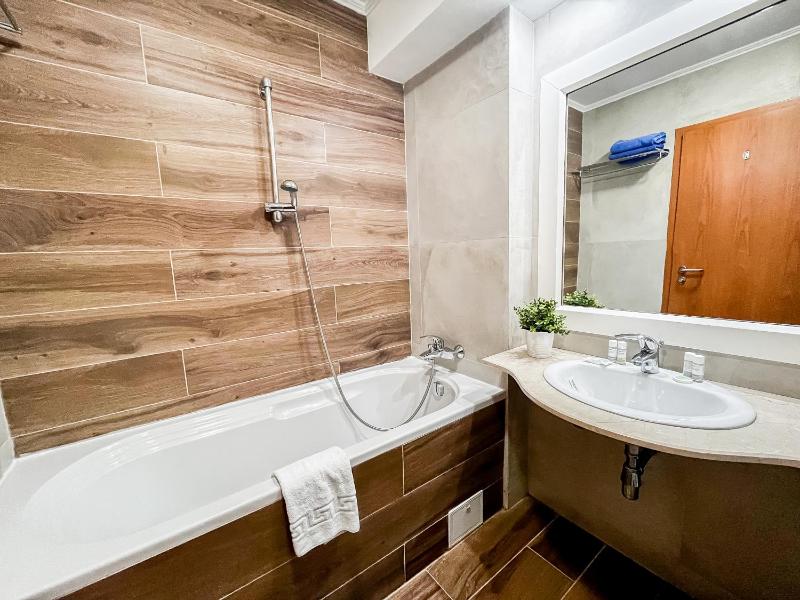 Triple Room image 3