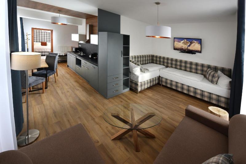 One-Bedroom Apartment (4-6 Adults) image 3