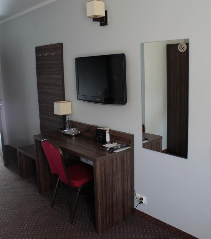 Standard Single Room image 3