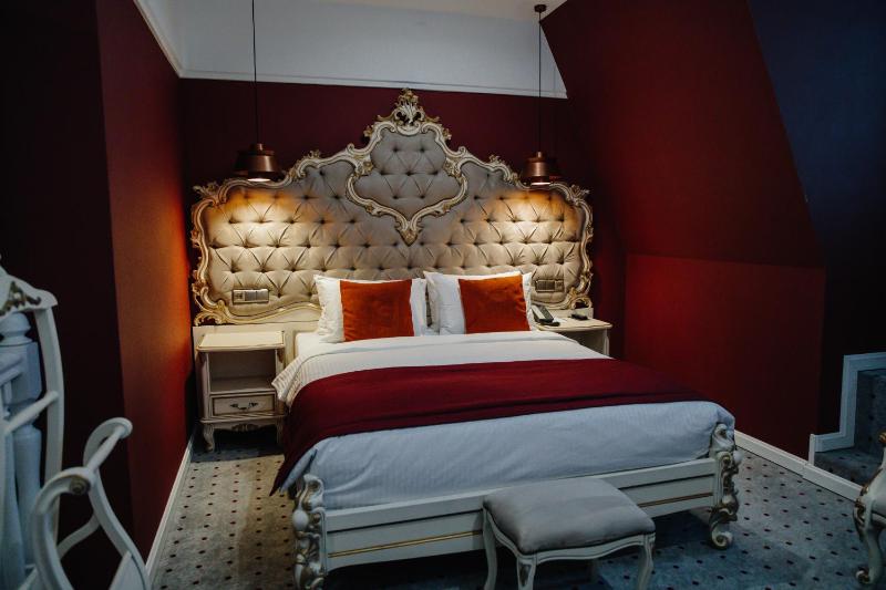 Superior Double Room image 3
