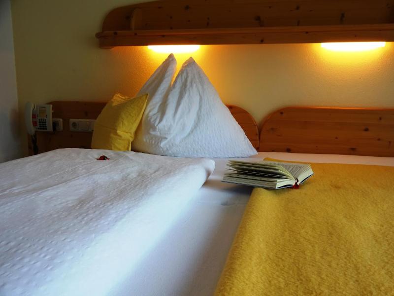Double Room with Balcony image 1