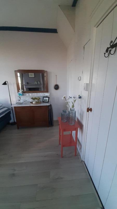 King Room with Garden View image 3