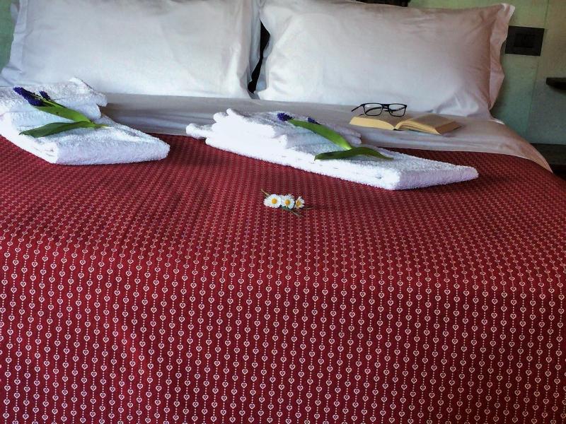 Luxury Triple Room image 4