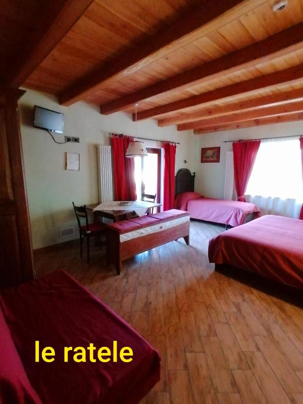 Luxury Triple Room image 2