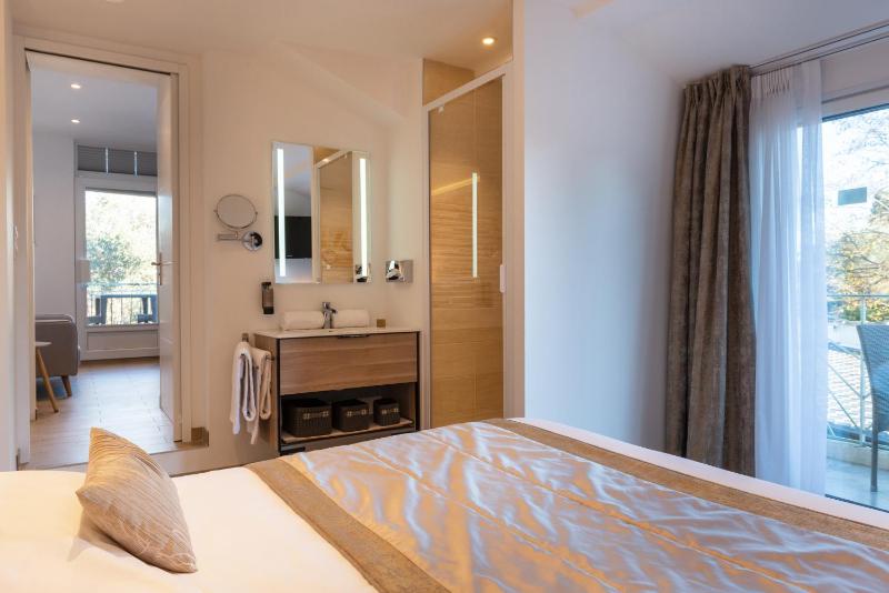 Junior Suite image 4