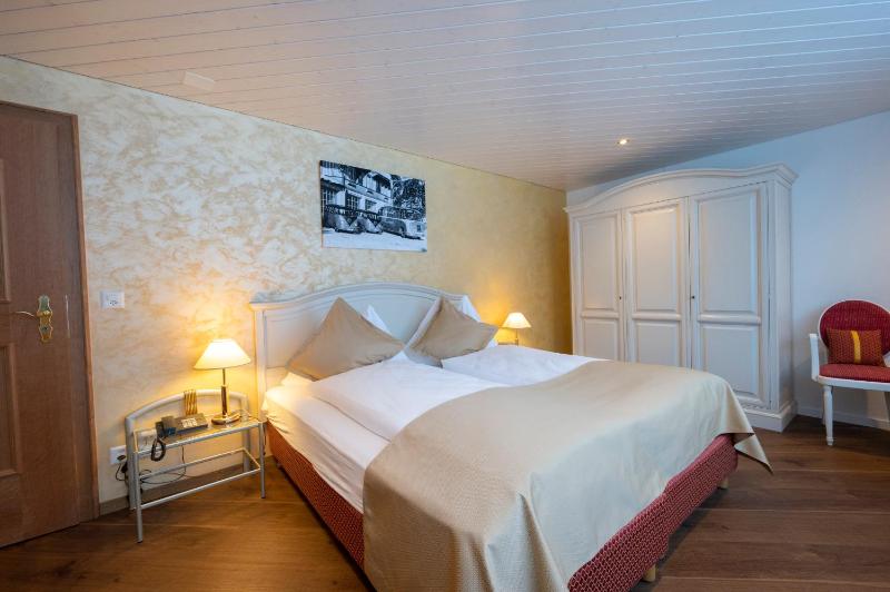 Standard Double Room image 1