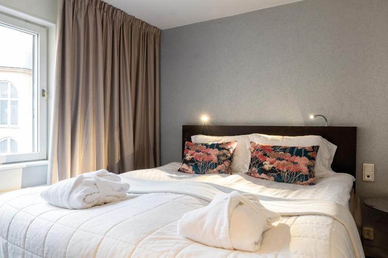Deluxe Double Room image 1