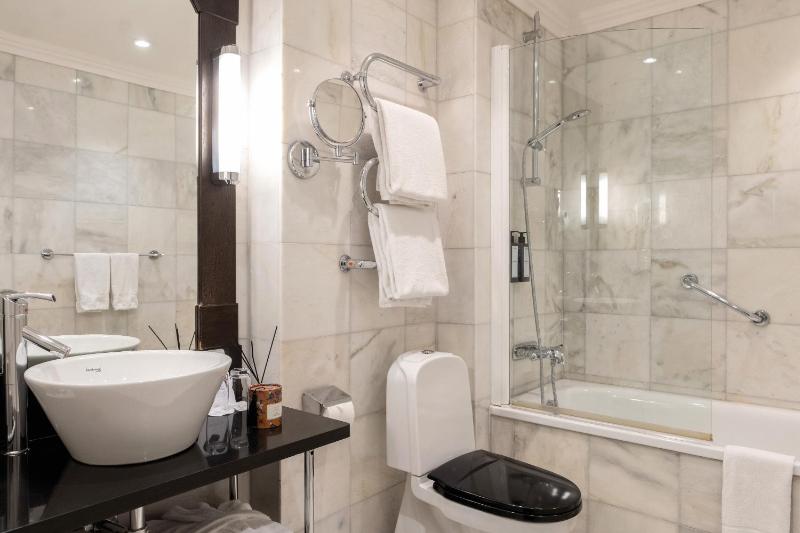 Junior Suite image 3