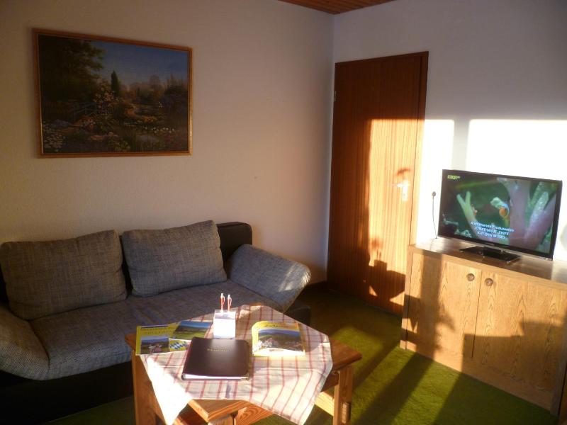 Double Room with Garden View image 4