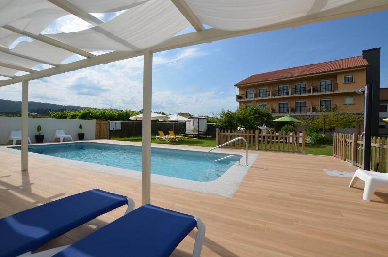 Hotel Cachada - image 14