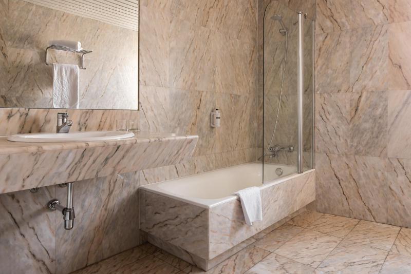 Single Room image 3